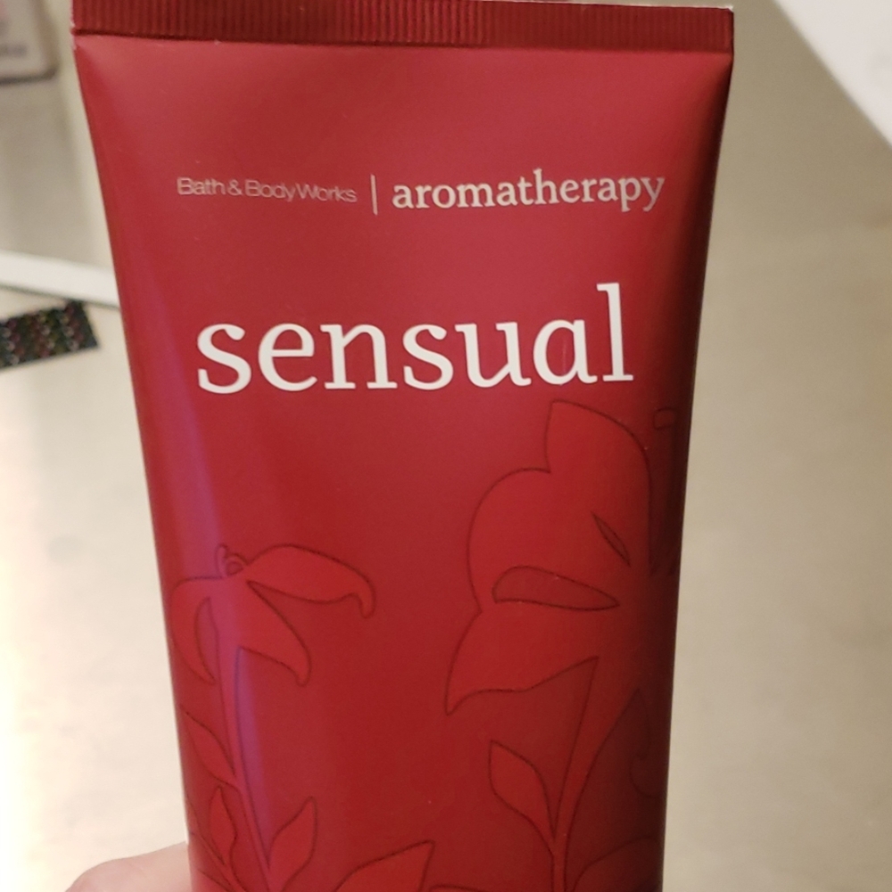 NIP-Bath & Body aromatherapy Sensual body cream - Picture 2 of 4
